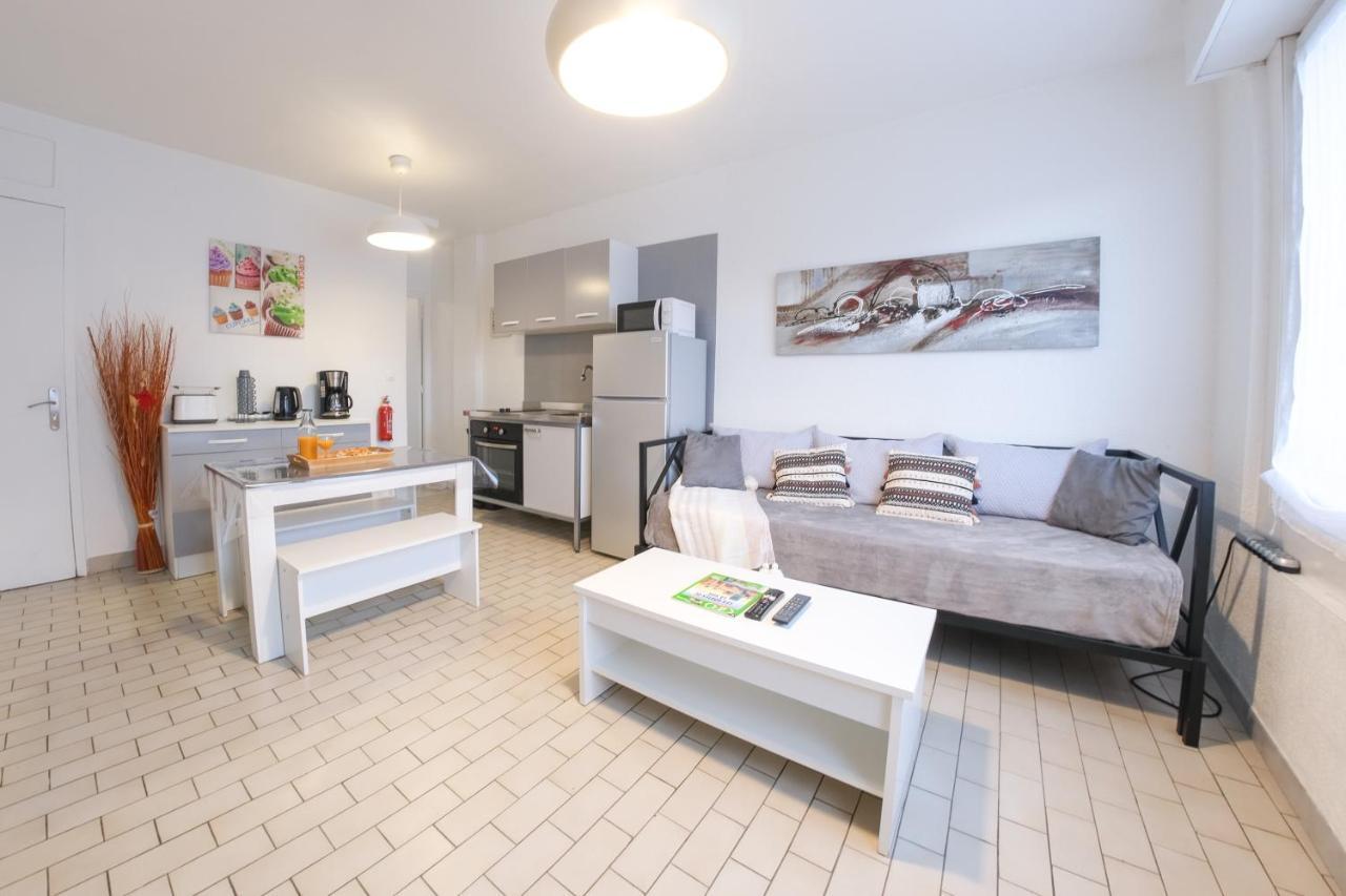 Les Chevalets II Classe 2 Etoiles 朗斯 外观 照片