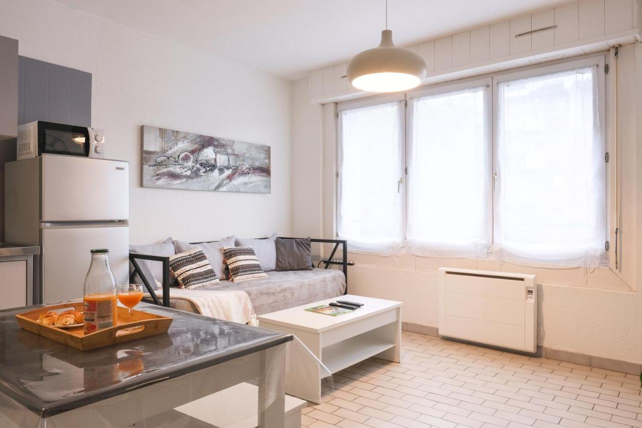 Les Chevalets II Classe 2 Etoiles 朗斯 外观 照片